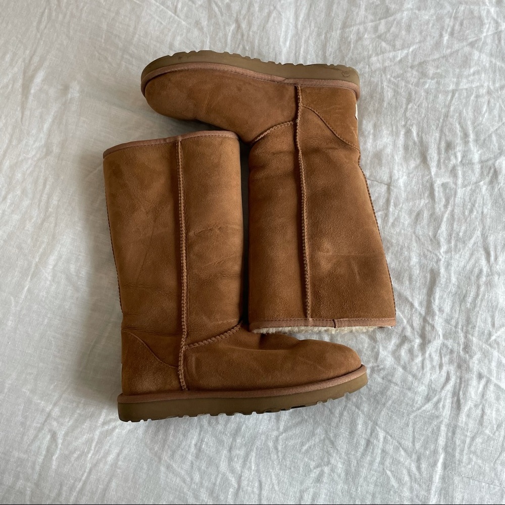 Classic Tall Chestnut Uggs - Women’s size 8